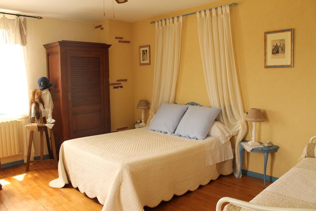 Maison D'Hotes Las Baillargues De Haut Mouchan Zimmer foto